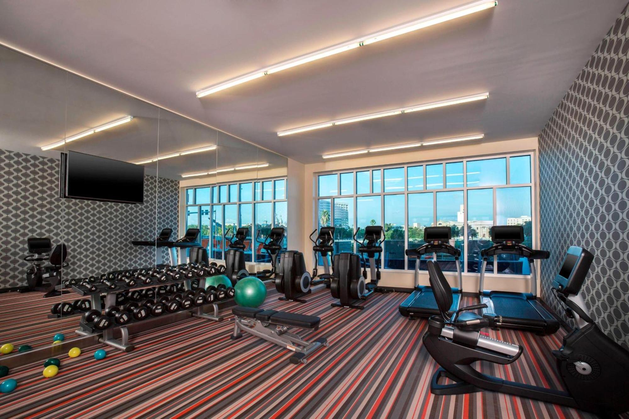 Aloft - Downtown 3* Tampa