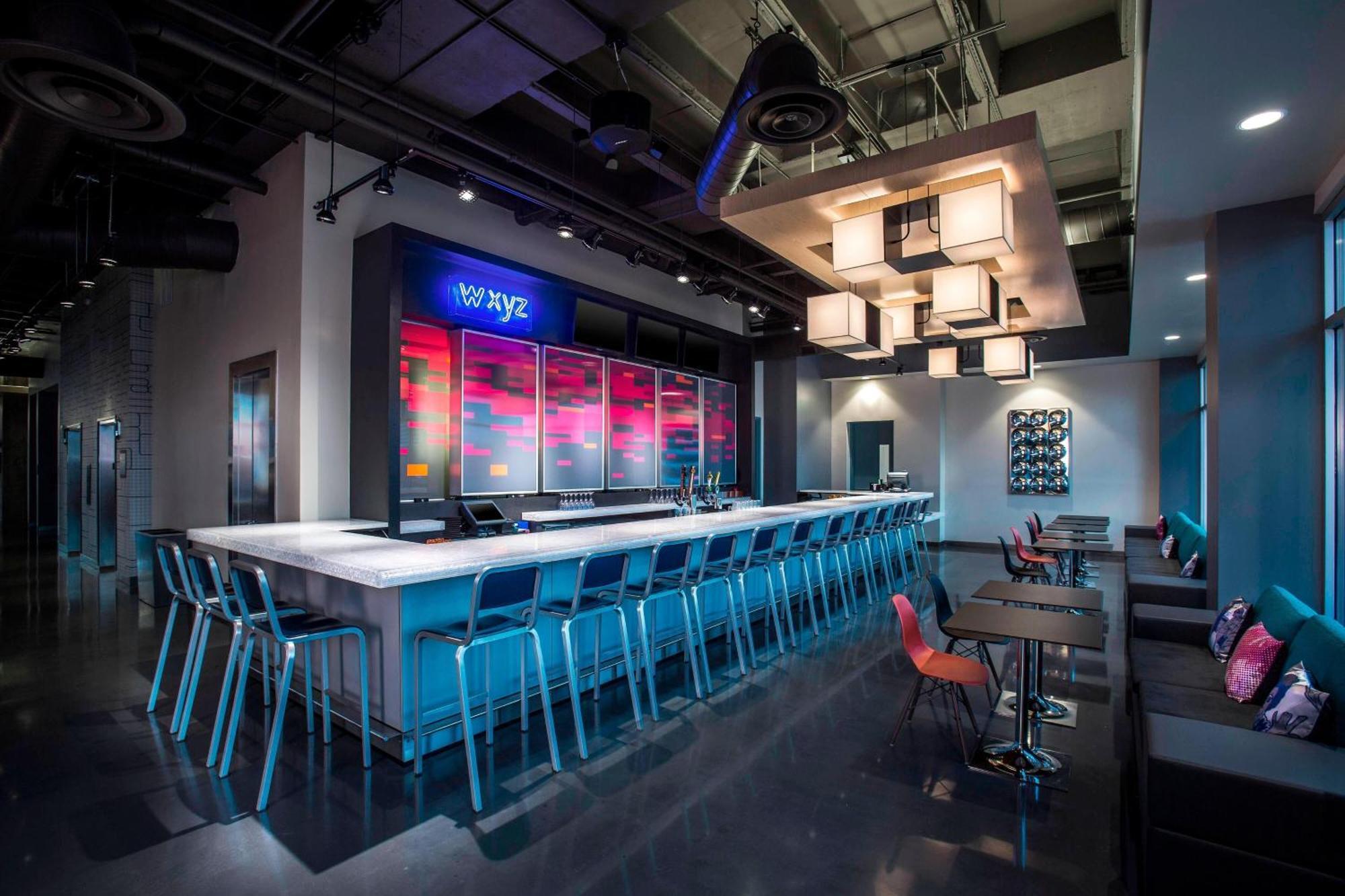 Aloft - Downtown 3* Tampa