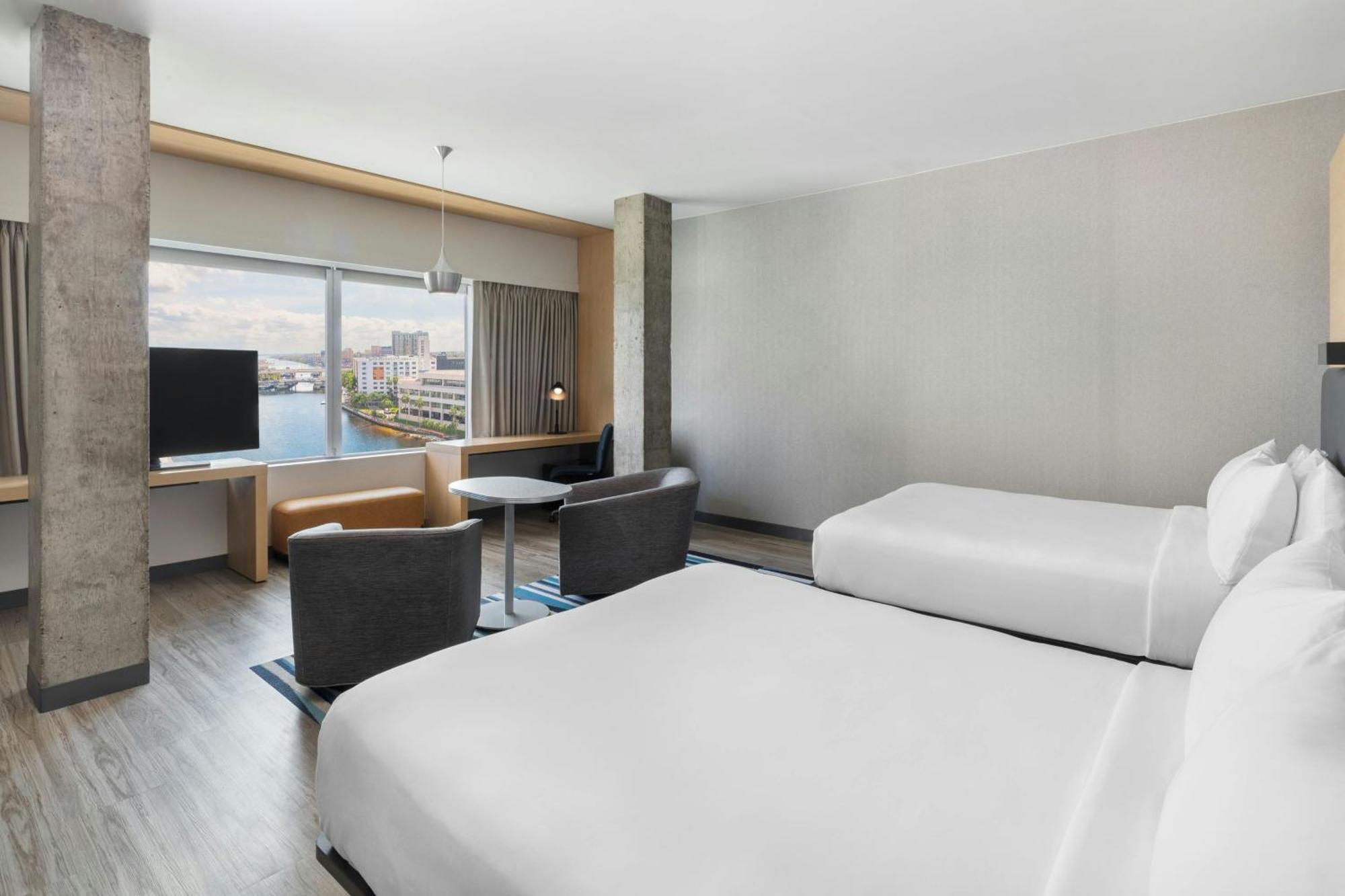 Aloft - Downtown Hotel